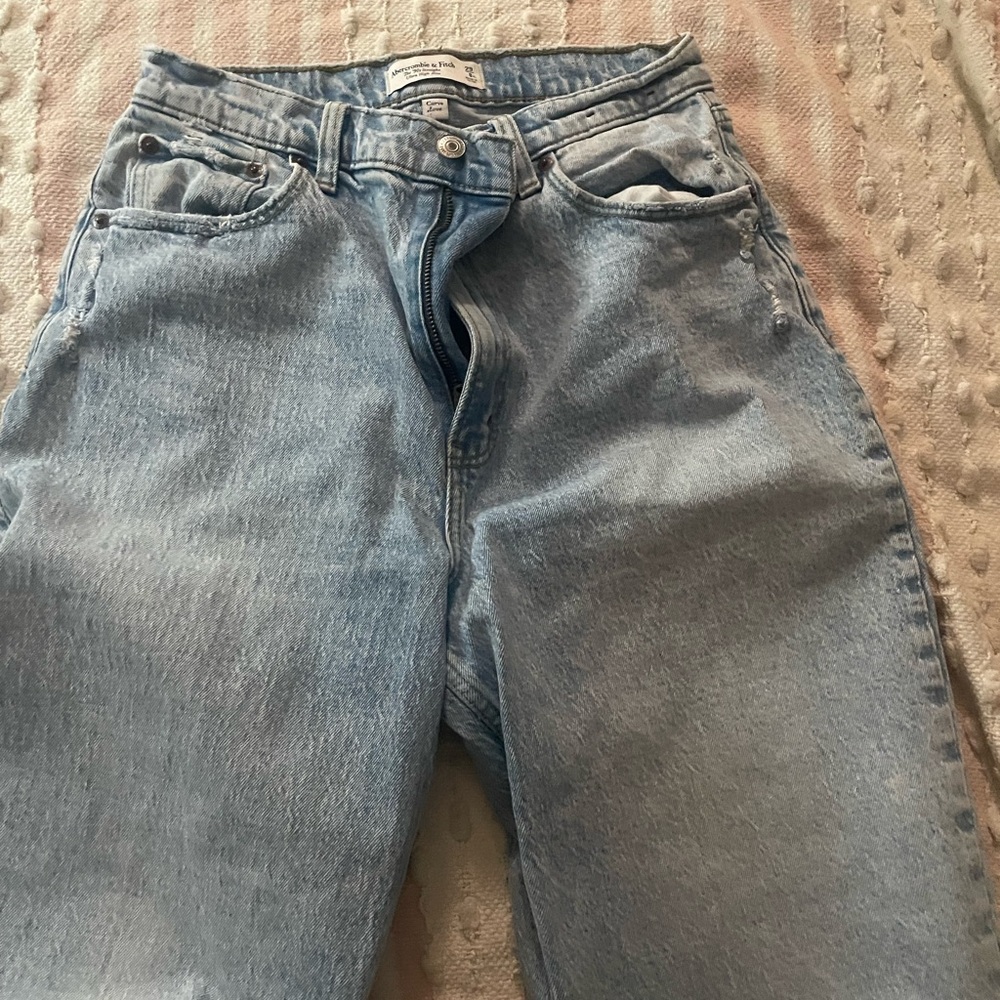 Abercrombie & Fitch Light Wash Denim Jeans